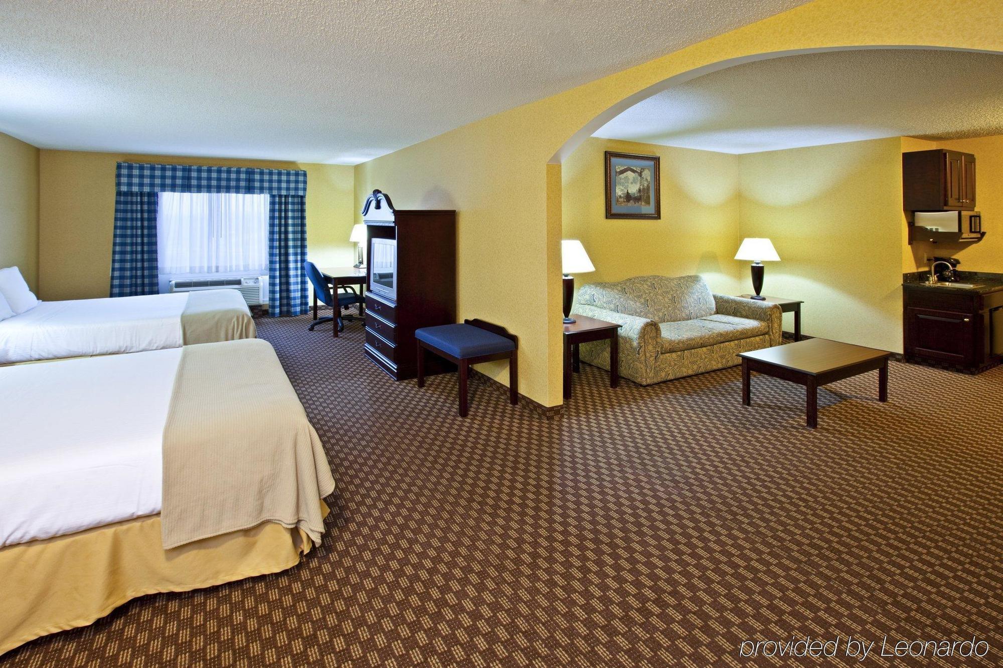 Holiday Inn Express Hotel & Suites Frankfort By Ihg Rum bild