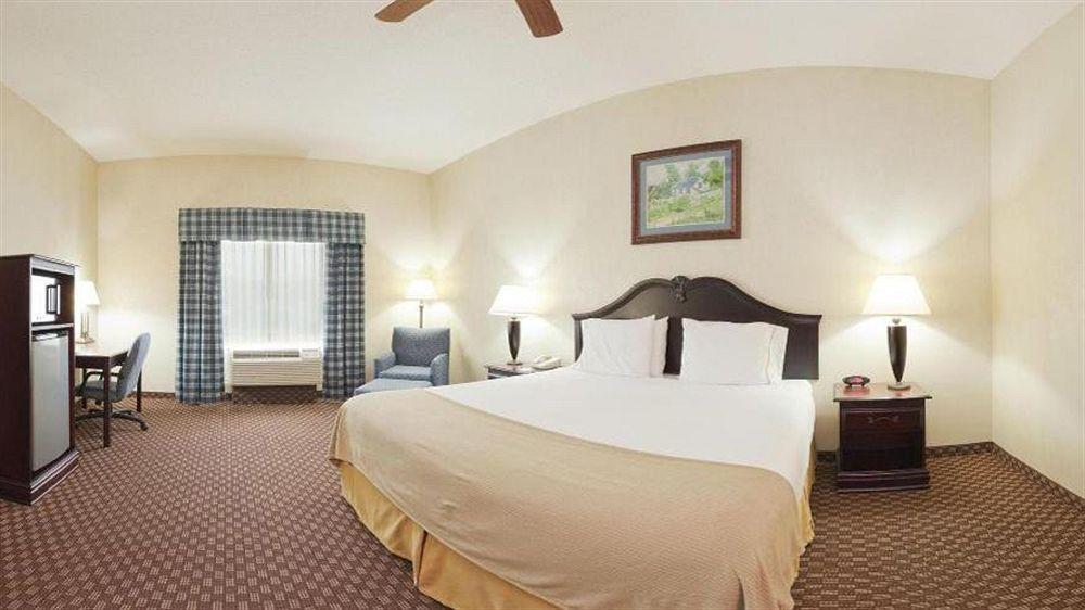 Holiday Inn Express Hotel & Suites Frankfort By Ihg Exteriör bild